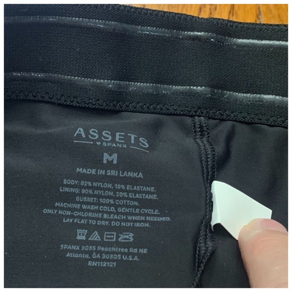ASSETS 🖤Spanx 2 Out of 3 Shaping Gear Size M NWT - Picture 7 of 11